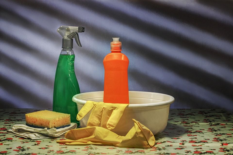 Jak wybrać idealne środki do czystości? Przewodnik dla wymagających